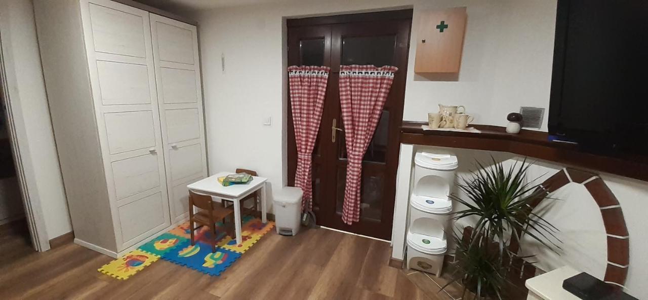 Appartamento Domcek Tatranská Lomnica Esterno foto